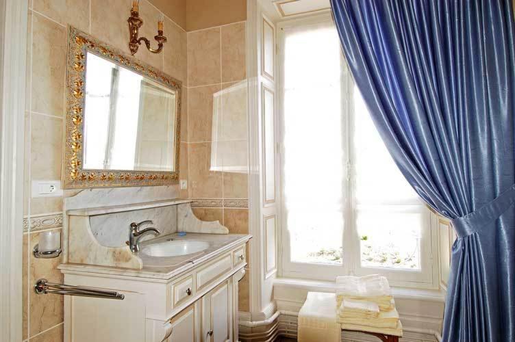 Bed and Breakfast Domaine De Gaudon Ceilloux Zimmer foto