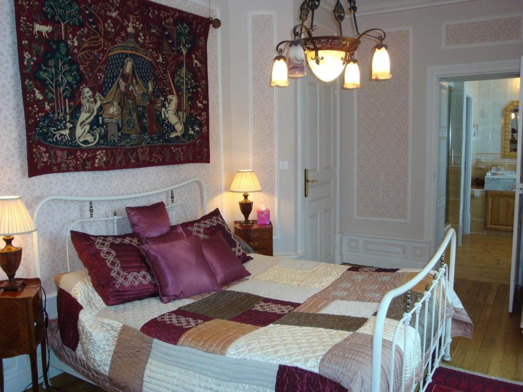 Bed and Breakfast Domaine De Gaudon Ceilloux Zimmer foto