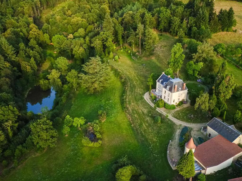 Bed and Breakfast Domaine De Gaudon Ceilloux Exterior foto