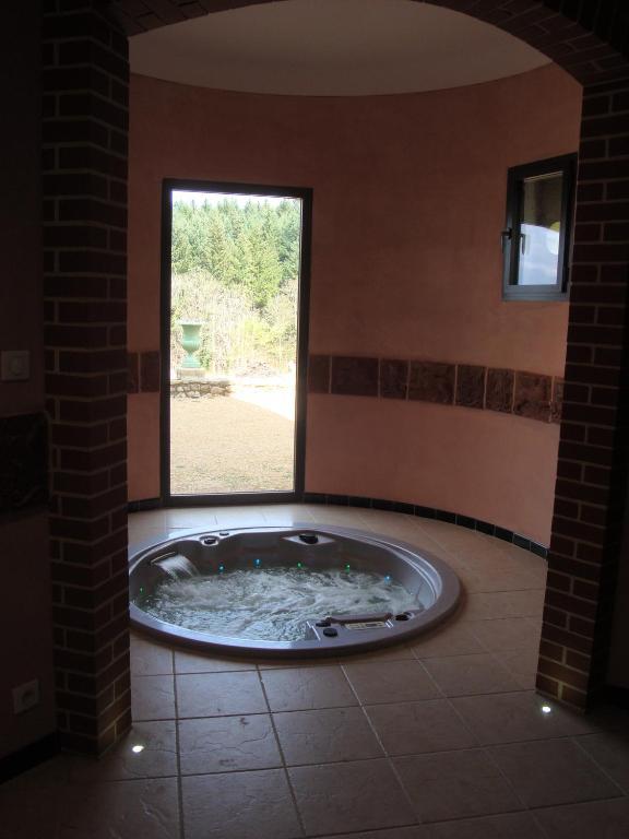 Bed and Breakfast Domaine De Gaudon Ceilloux Exterior foto